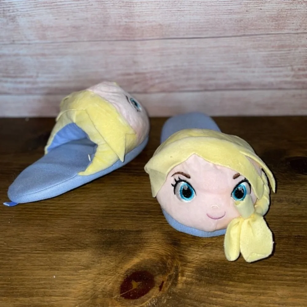 Disney Frozen Elsa Plush 3D Character Slippers little girl size 3 Jhouse shoes